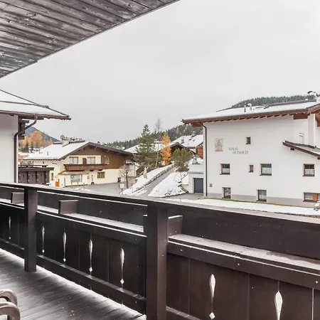 Haus Excelsior 20 Daire Seefeld in Tirol