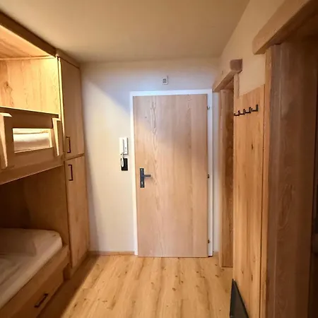 Apartmán Haus Excelsior 18 *